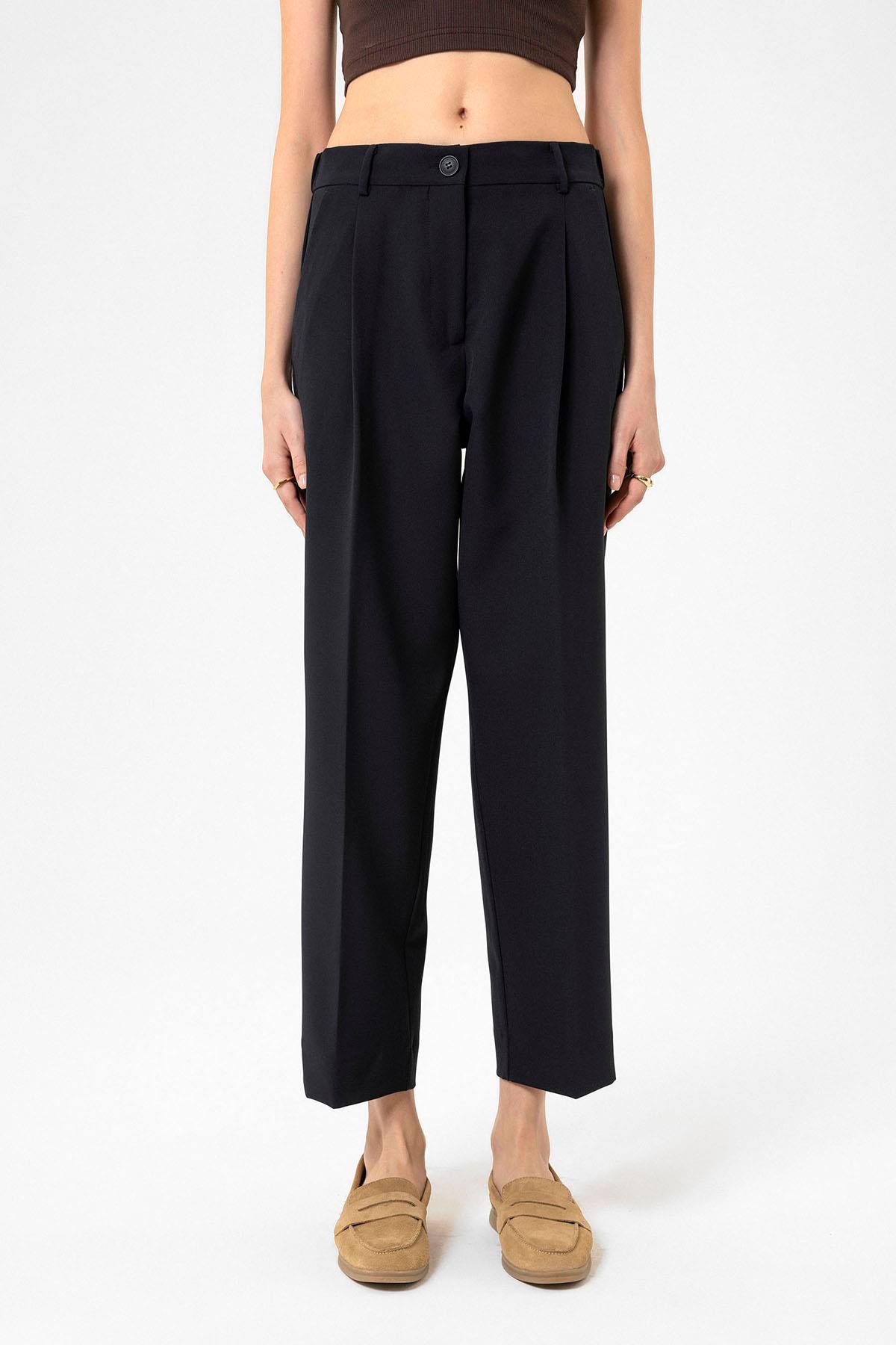 Antioch Lacivert Kadın Yüksek Bel Straight Fit Kısa Pantolon