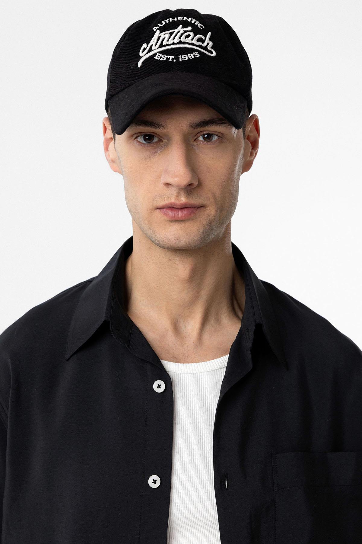 Antioch Siyah İşlemeli Erkek Şapka