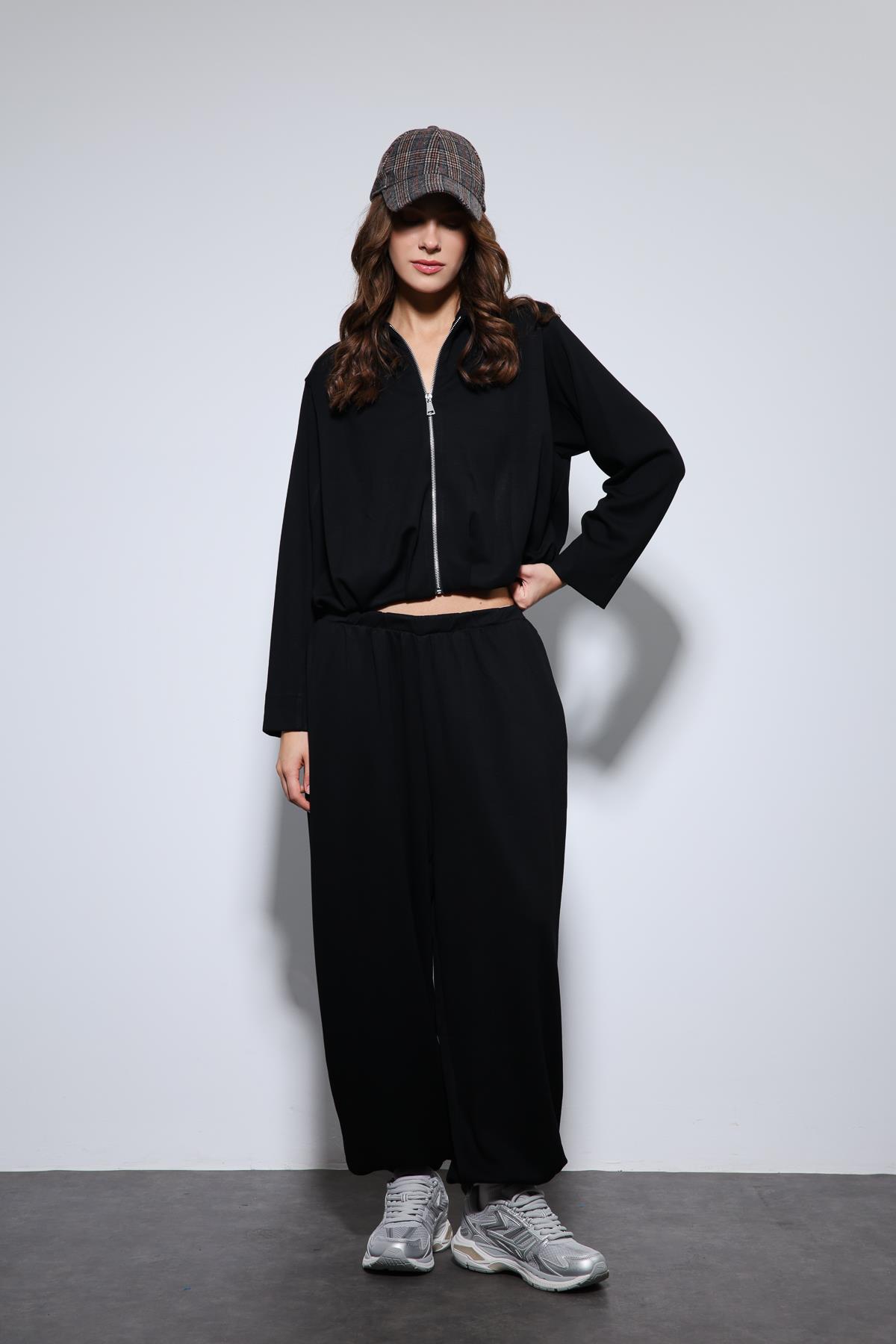 Antioch Siyah Volümlü Ceket ve Paça Lastikli Eşofman Takım