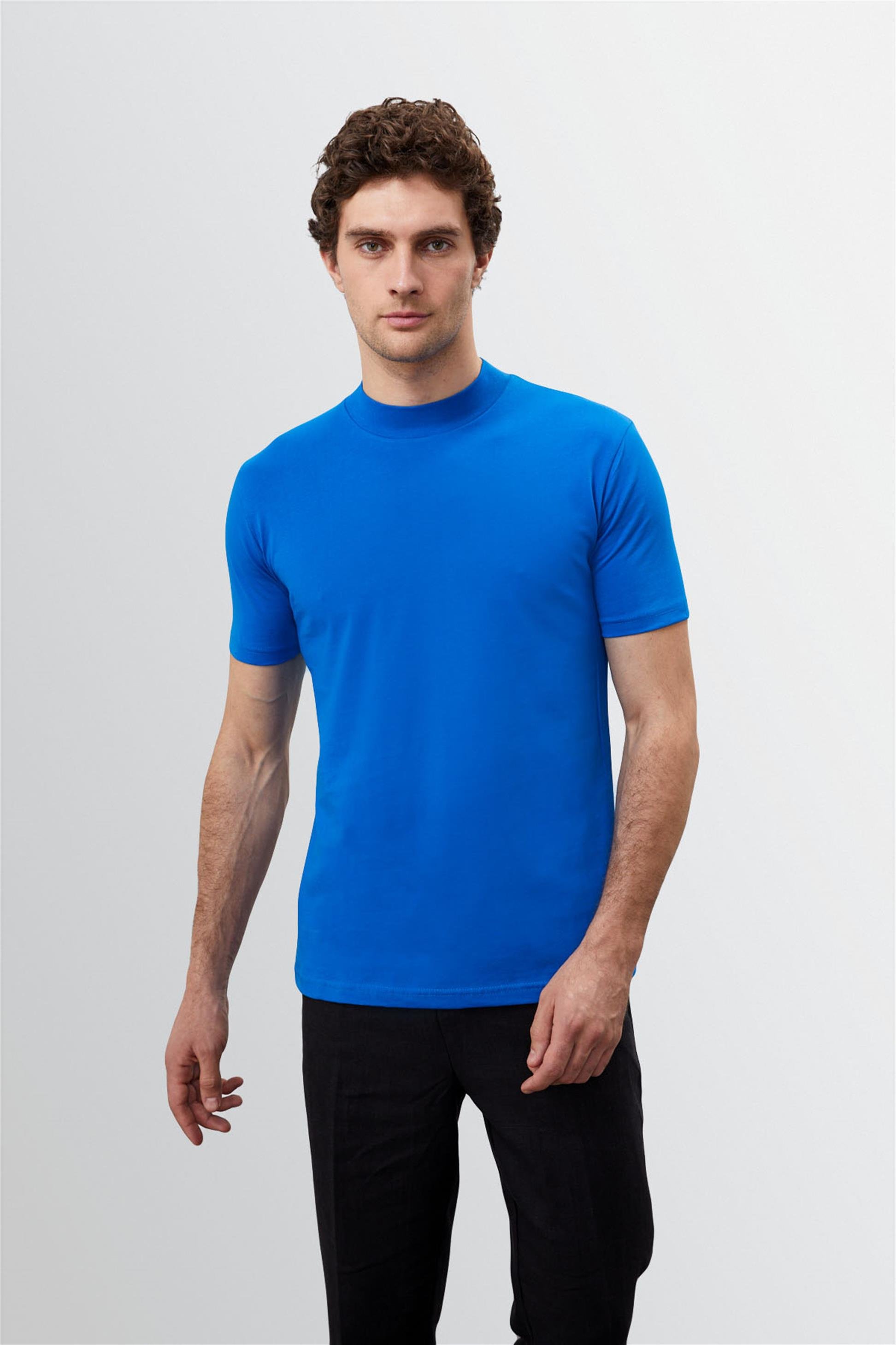 Antioch Men Saks Slim Fit Basic T-Shirt