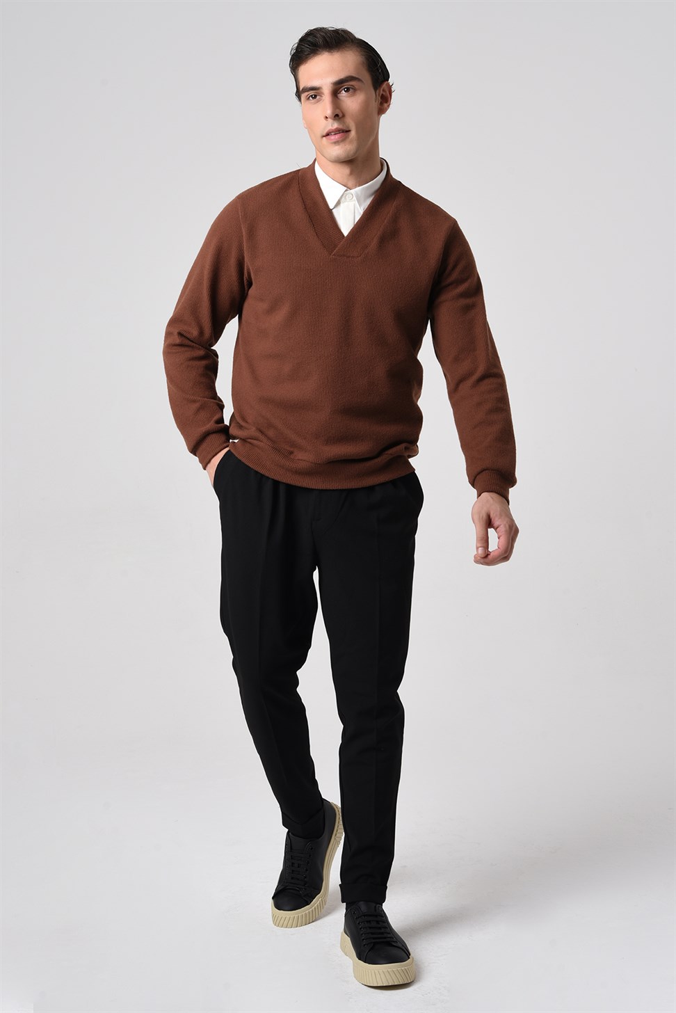 Antioch Men Kahve V Yaka Erkek Sweatshirt