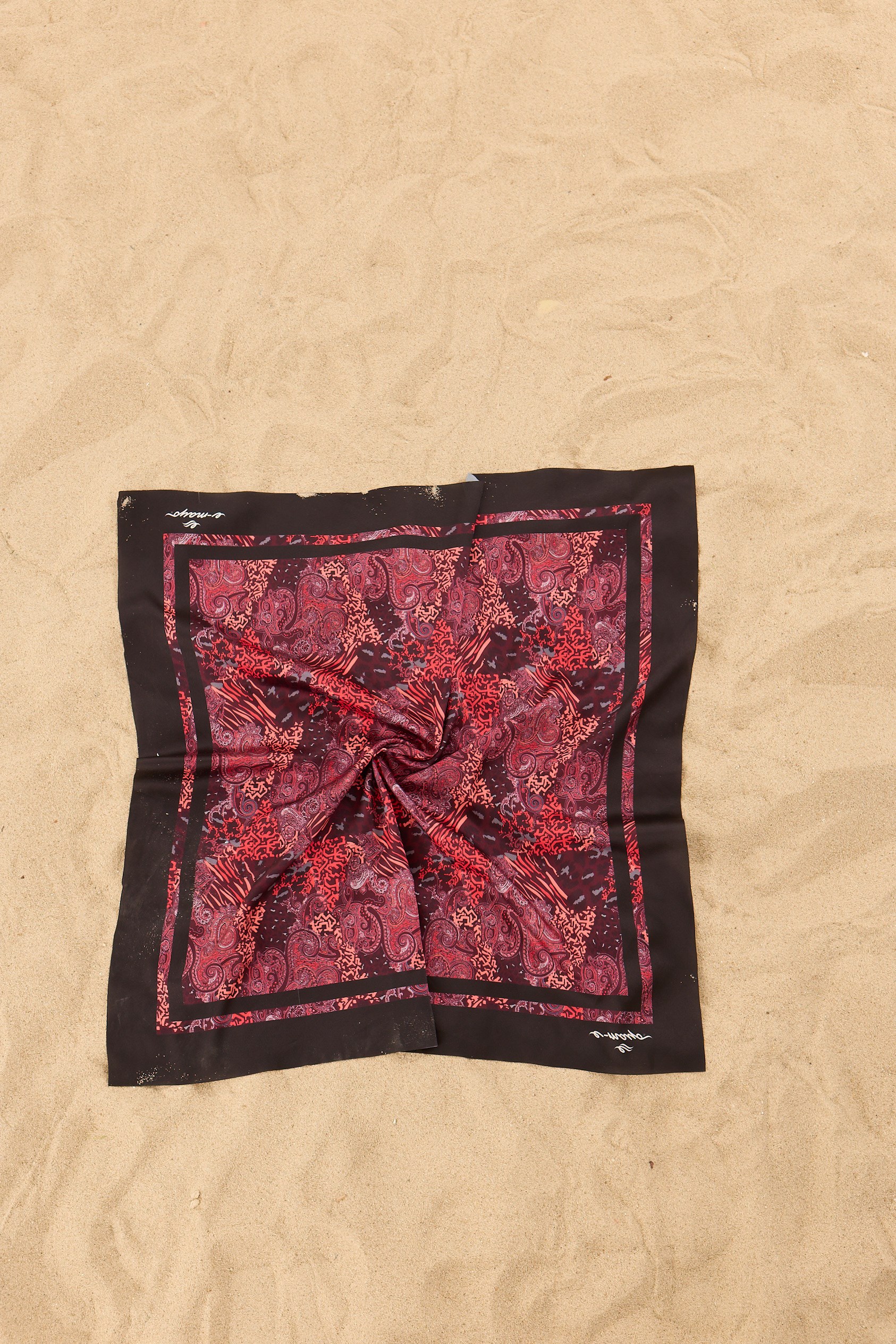 Bordo Şal Desenli Plaj Bandana