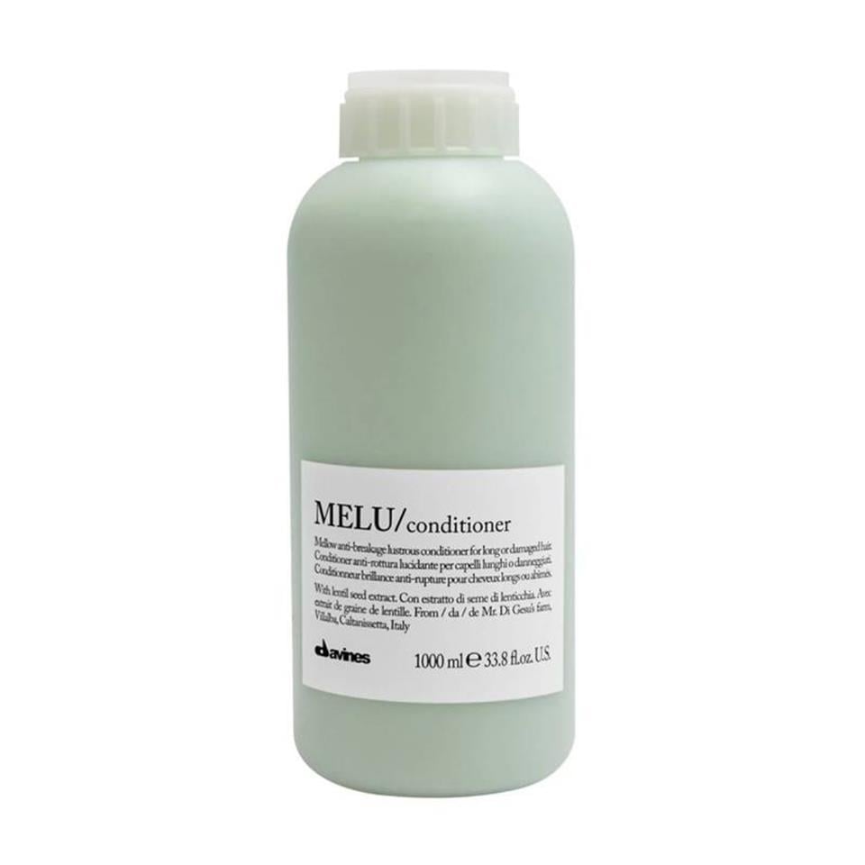 Kırılmalara karşı Koruyucu Bakım Kremi 1000 ml 8004608242482 Çizgi Shop'da.