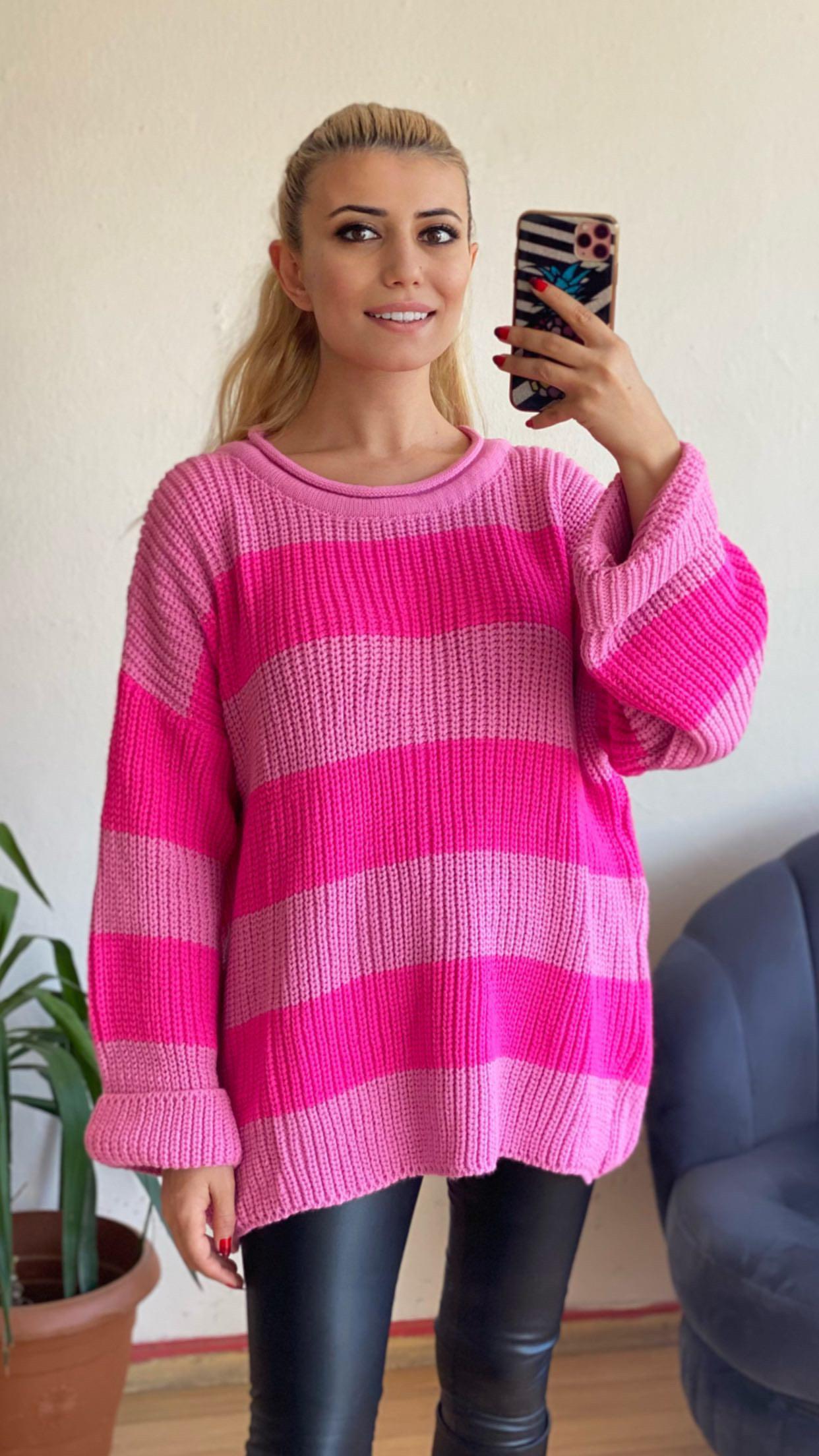 Pembe Çizgili Triko Kazak