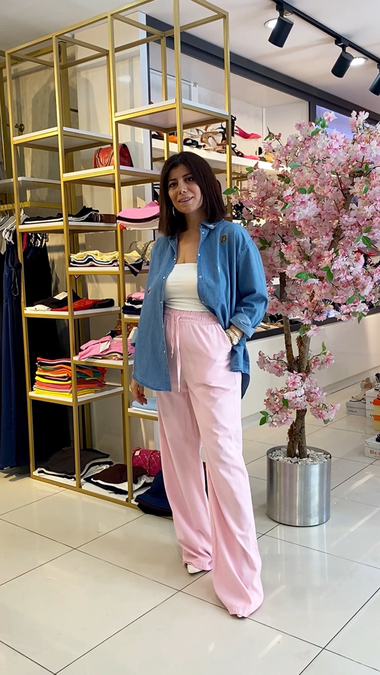 Pembe Renk Beli Lastikli Bol Paça Pantolon 