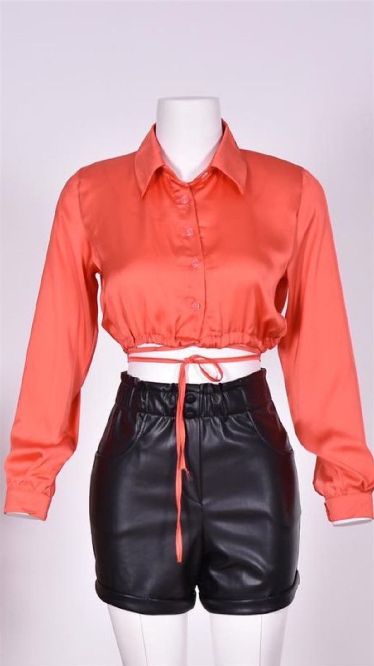 Turuncu Saten Crop
