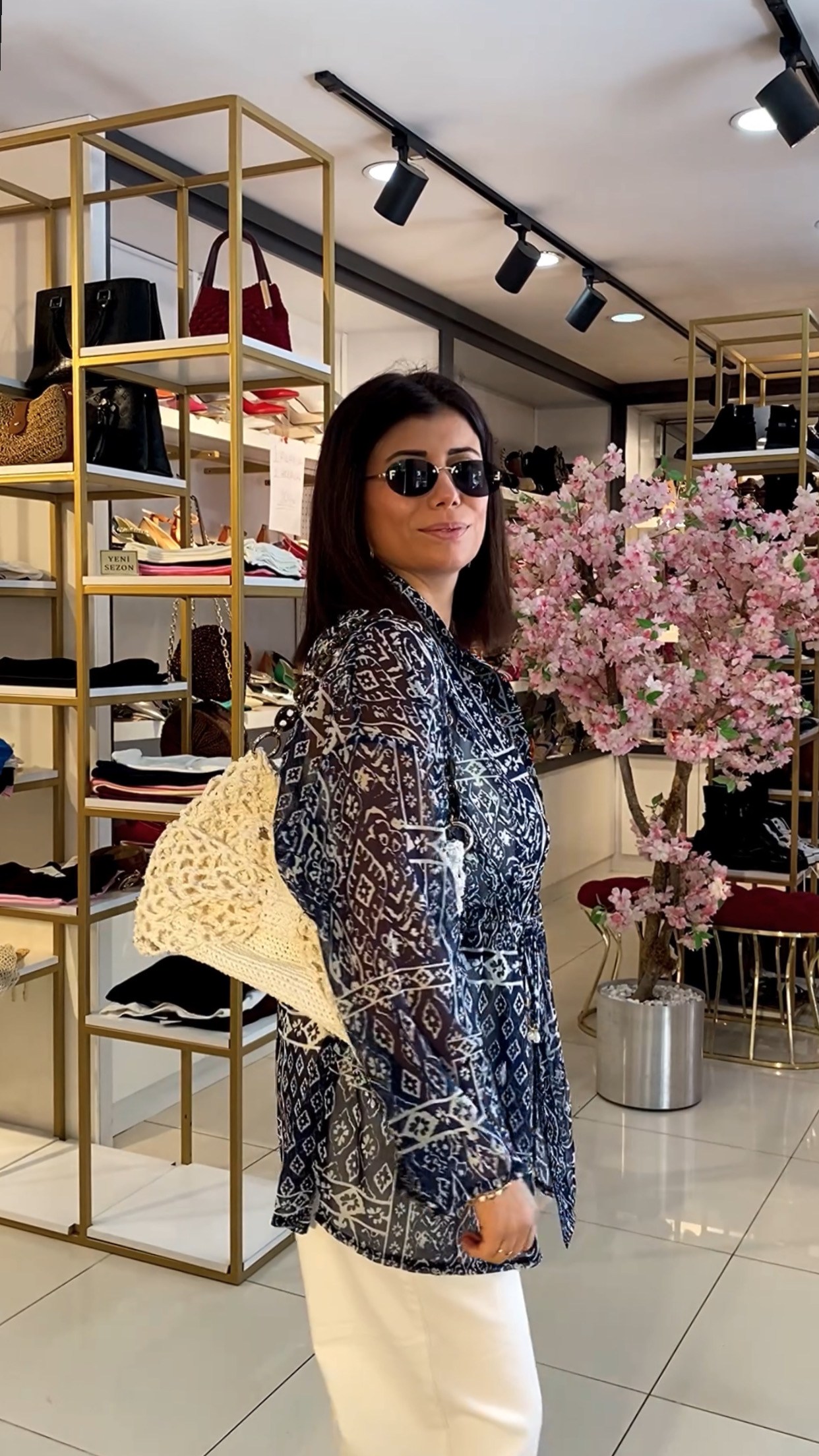 Lacivert Beyaz Desenli Kimono · 3