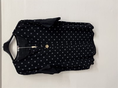 Siyah Kadın İtalyan Puantiye Desen Yarım Kol Açık Yaka Oversize Bluz 40 - 44 Beden