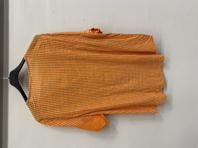 Turuncu Kadın İtalyan Çizgi Desenli Yarım Kol Açık Yaka Oversize Bluz 40 - 44 Beden