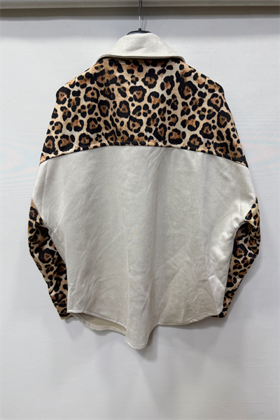 Kadın Beyaz İtalyan Süet Gömlek Ceket Leopar Desenli Cebi Taşlı Oversize Geniş Kalıp
