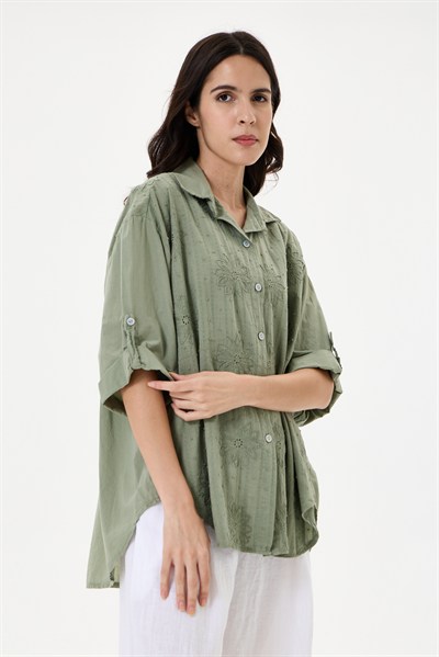 Kadın İtalyan Çiçek Nakışlı Fistolu Oversize Poplin Gömlek 40 - 46 Beden
