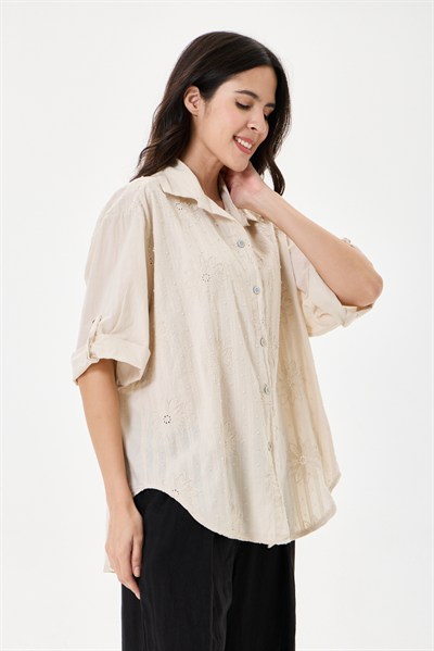 Kadın İtalyan Çiçek Nakışlı Fistolu Oversize Poplin Gömlek 40 - 46 Beden