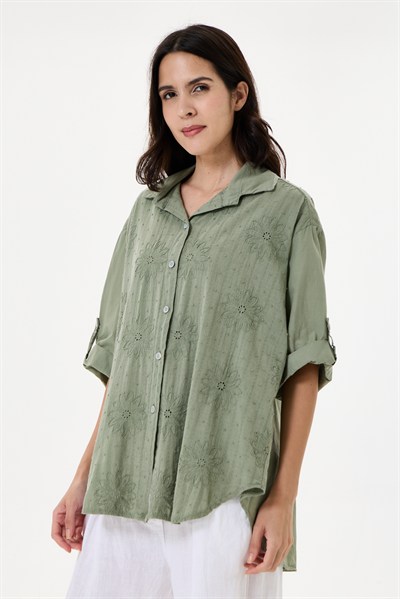 Kadın İtalyan Çiçek Nakışlı Fistolu Oversize Poplin Gömlek 40 - 46 Beden