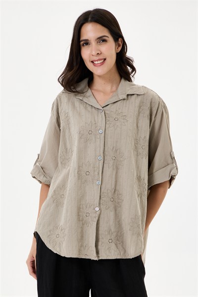 Kadın İtalyan Çiçek Nakışlı Fistolu Oversize Poplin Gömlek 40 - 46 Beden