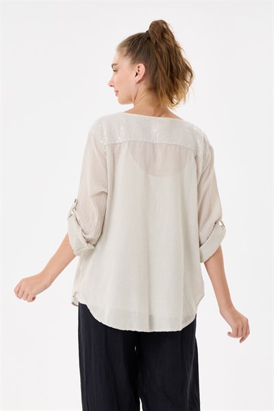 İtalyan Çiçek Nakışlı Dantelli Sırtı Payetli Astarlı Oversize Bluz 40 - 44 Beden