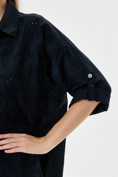 Kadın İtalyan Çiçek Nakışlı Fistolu Katlanır Uzun Kollu Oversize Poplin Gömlek 40 - 44 Beden
