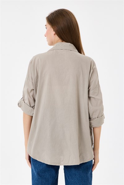 Kadın İtalyan Çiçek Nakışlı Pullu Katlanır Uzun Kollu Oversize Gömlek 40 - 44 Beden