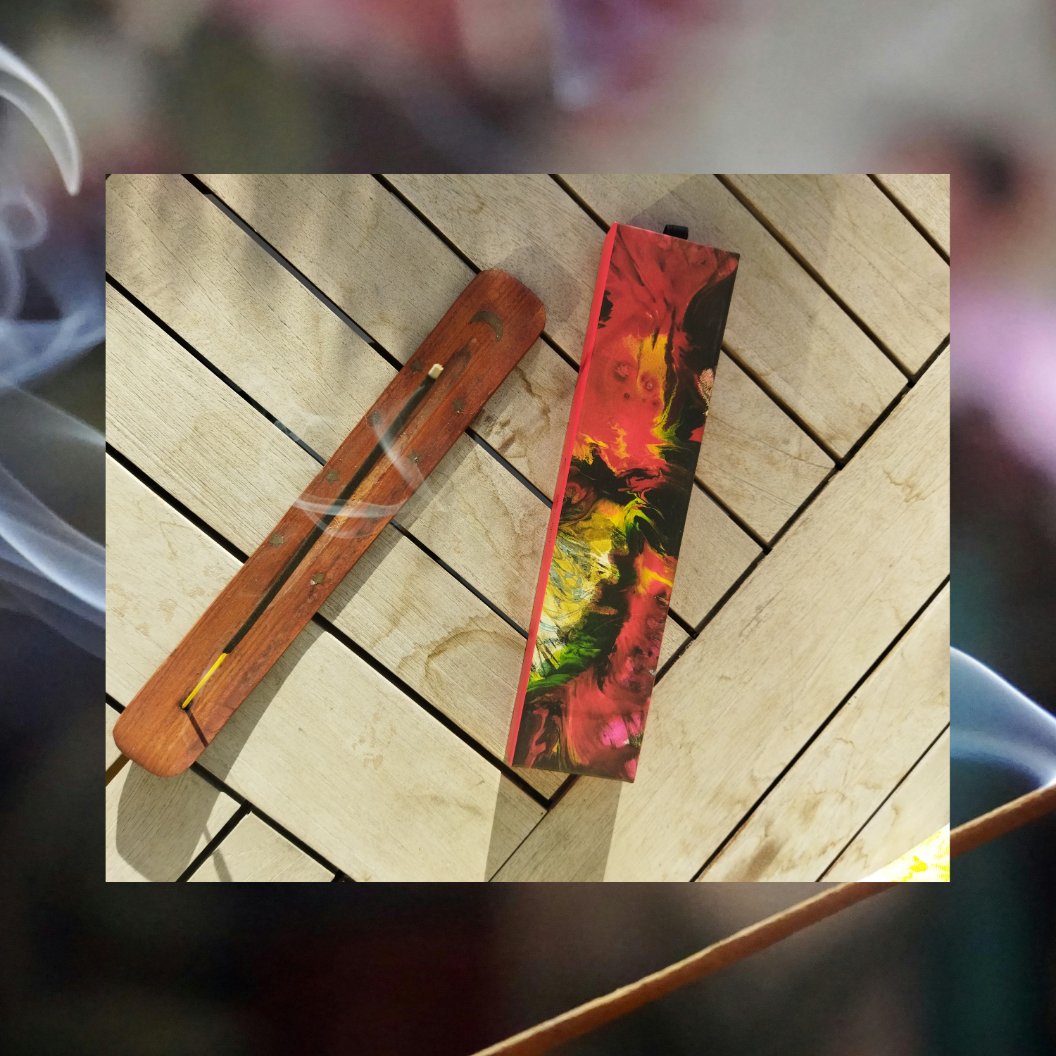 TÜTSÜ - KIRMIZI KUTU