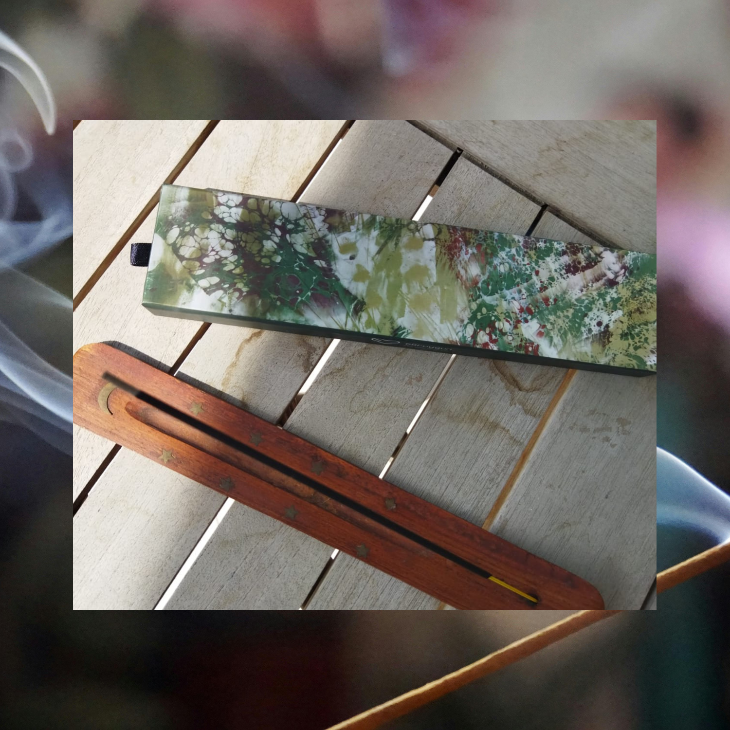 TÜTSÜ - YEŞİL KUTU