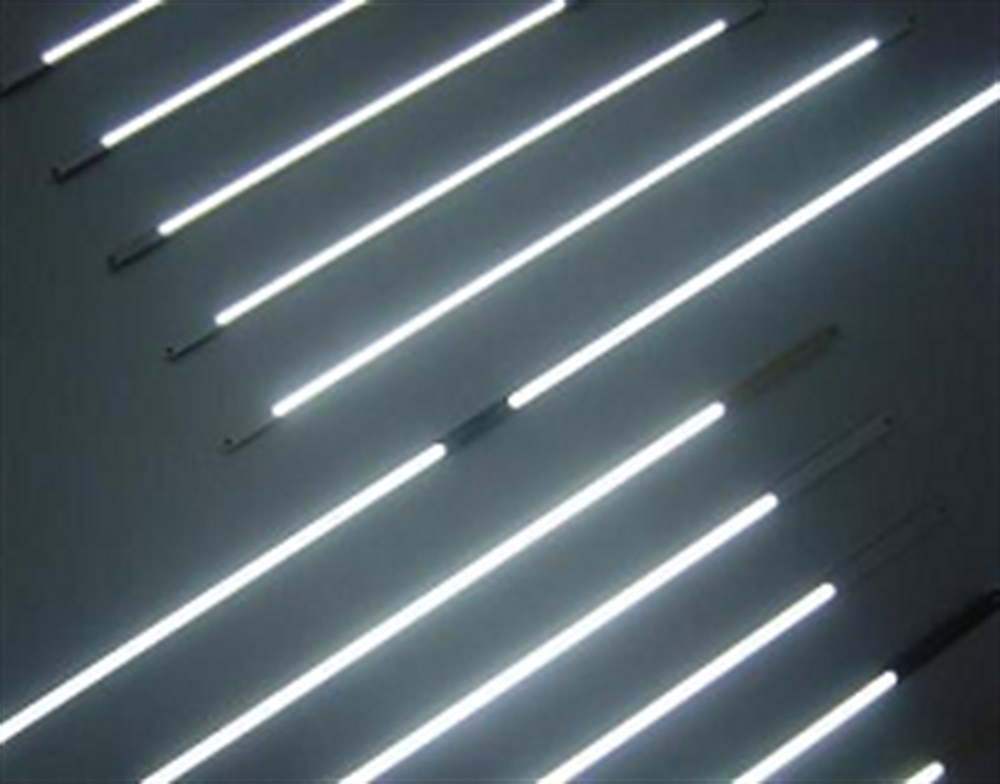 CCF LCD Aydınlatma Floresanı 6 cm