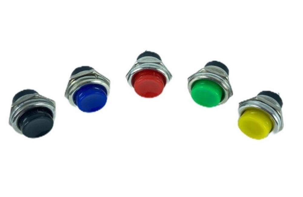 PLASTİK BUTON 16MM SİYAH