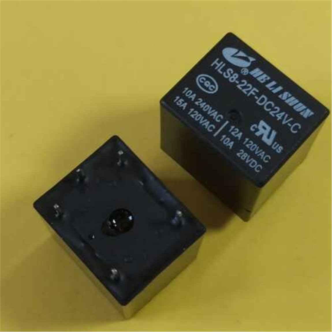 HLS8-22F-DC24C-C 24V 15 Amper 5 PinliHLS8-22F-DC24C-C 24V 15 Amper 5 Pinli