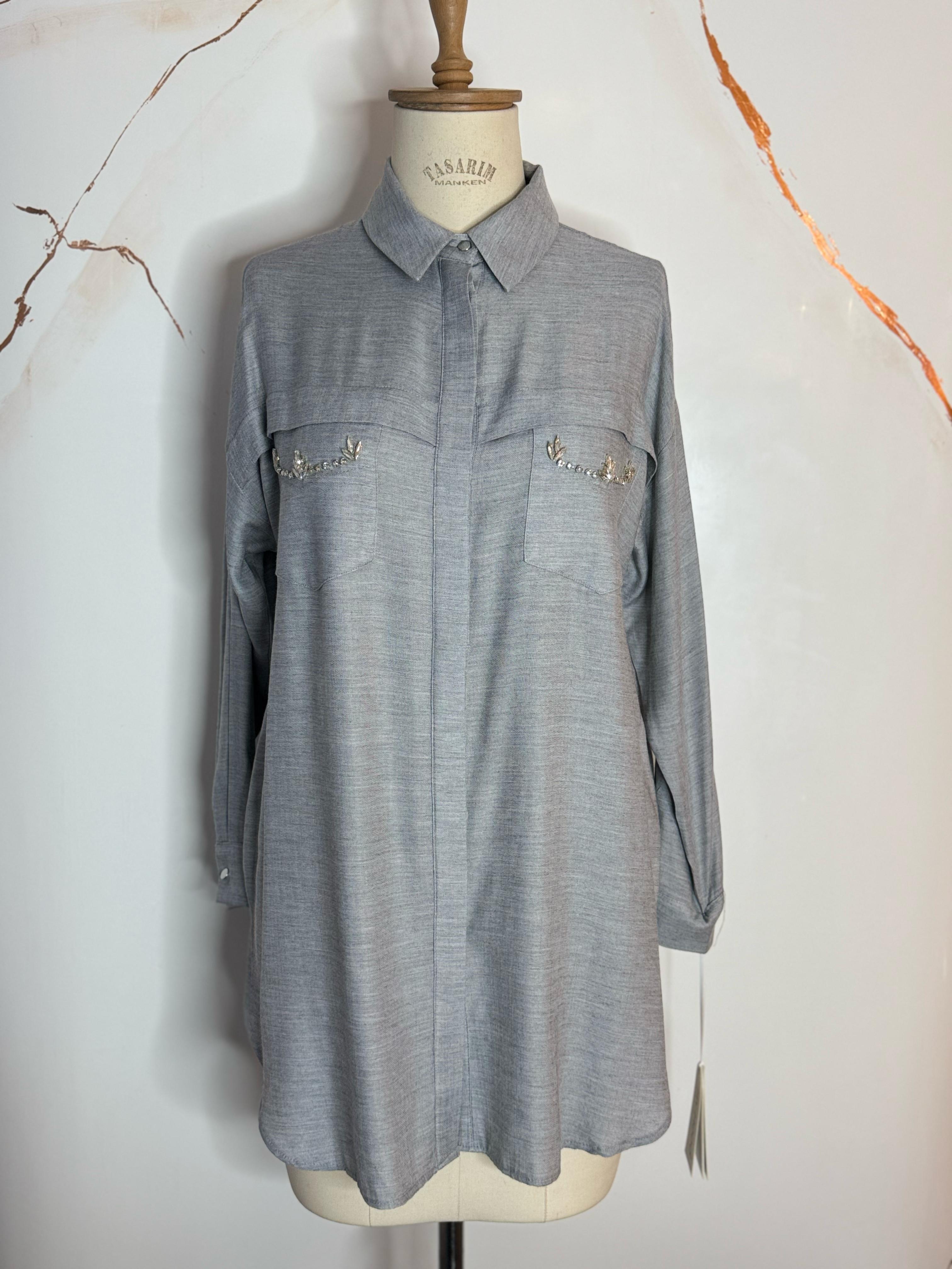 CEBİ TAŞ DETAYLI GÖMLEK