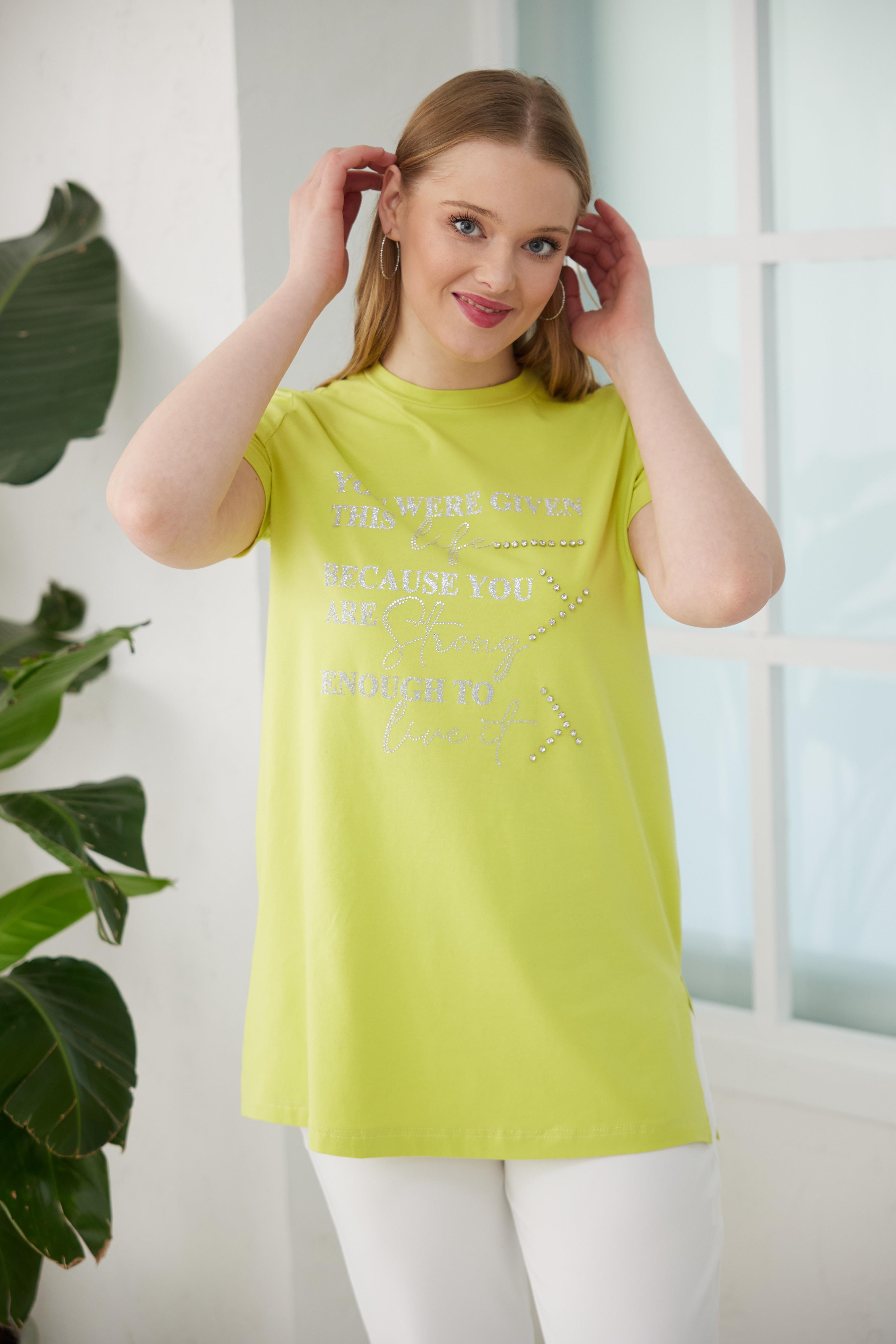 SİMLİ TAŞ İŞLEMELİ YAZILI TSHIRT