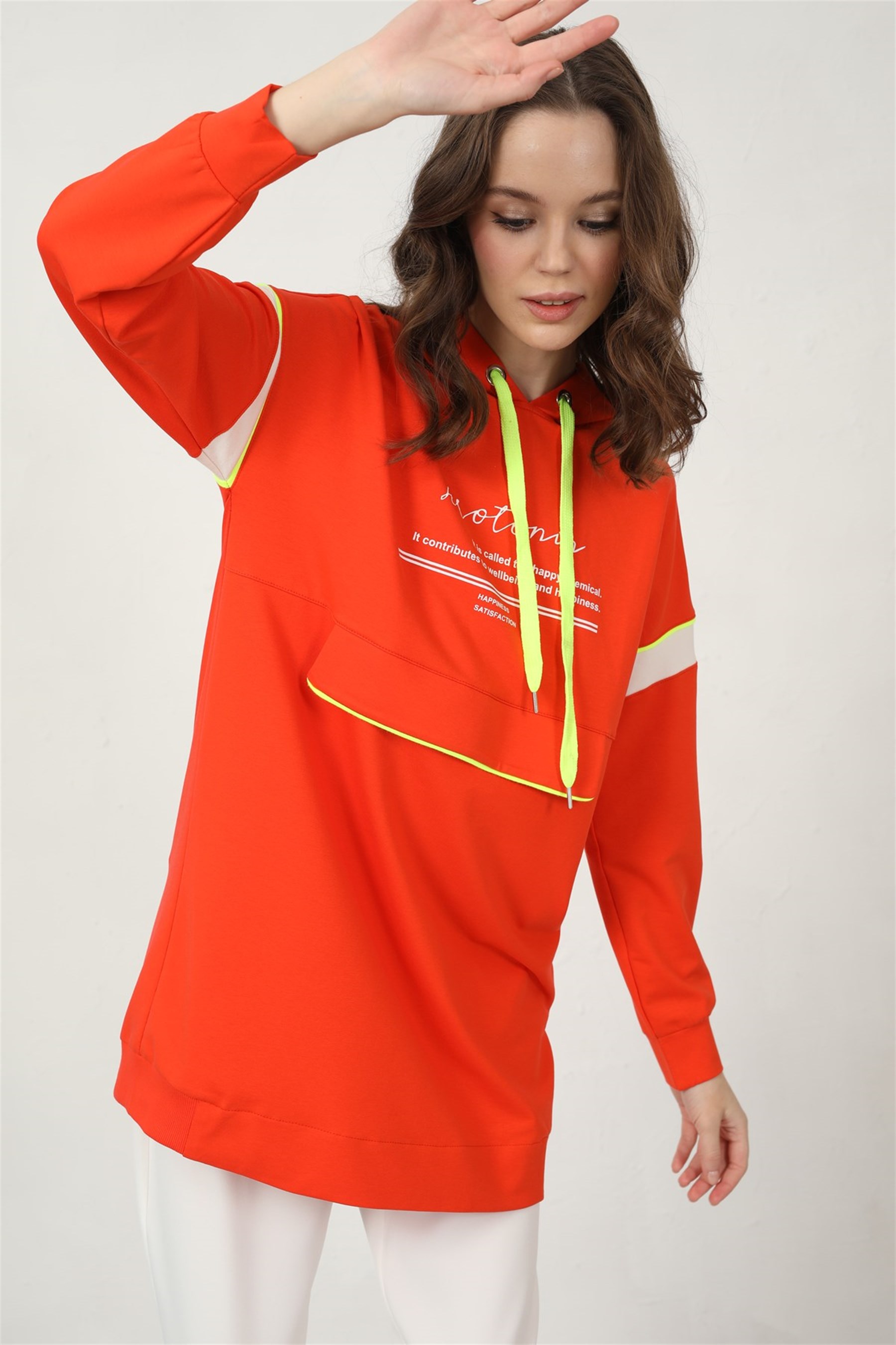 BASKILI SWEATSHIRT · 4