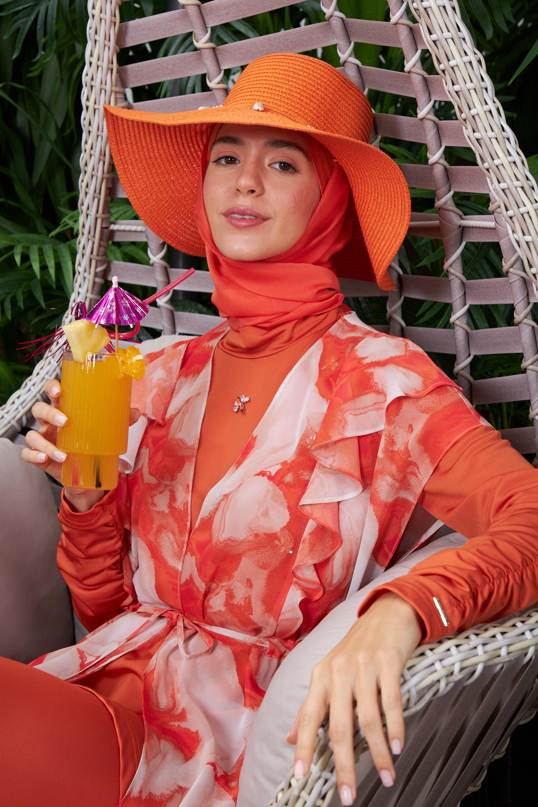 DENİZ KABUĞU ŞAPKA