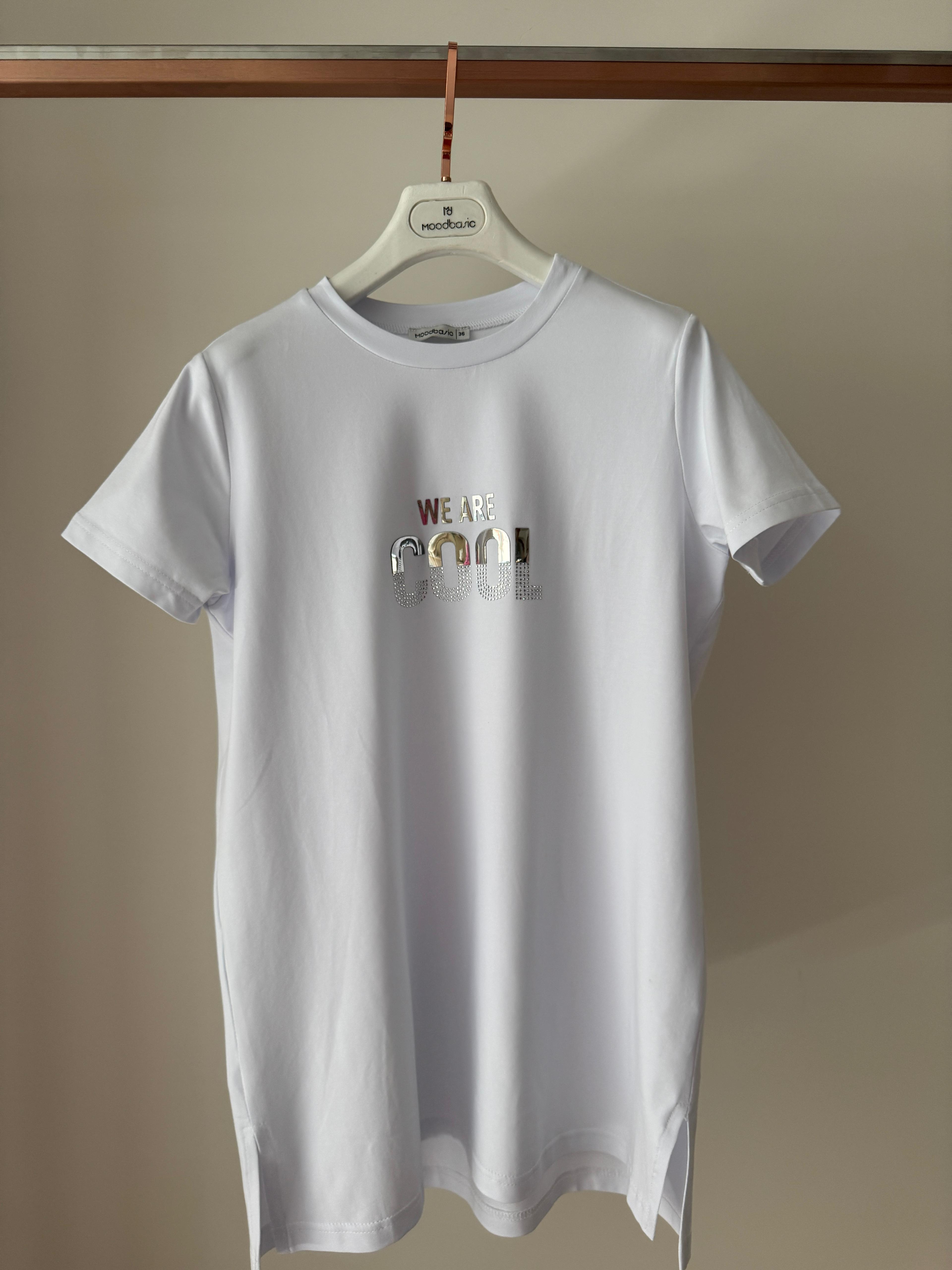 YAZI BASKILI TAŞLI TSHIRT