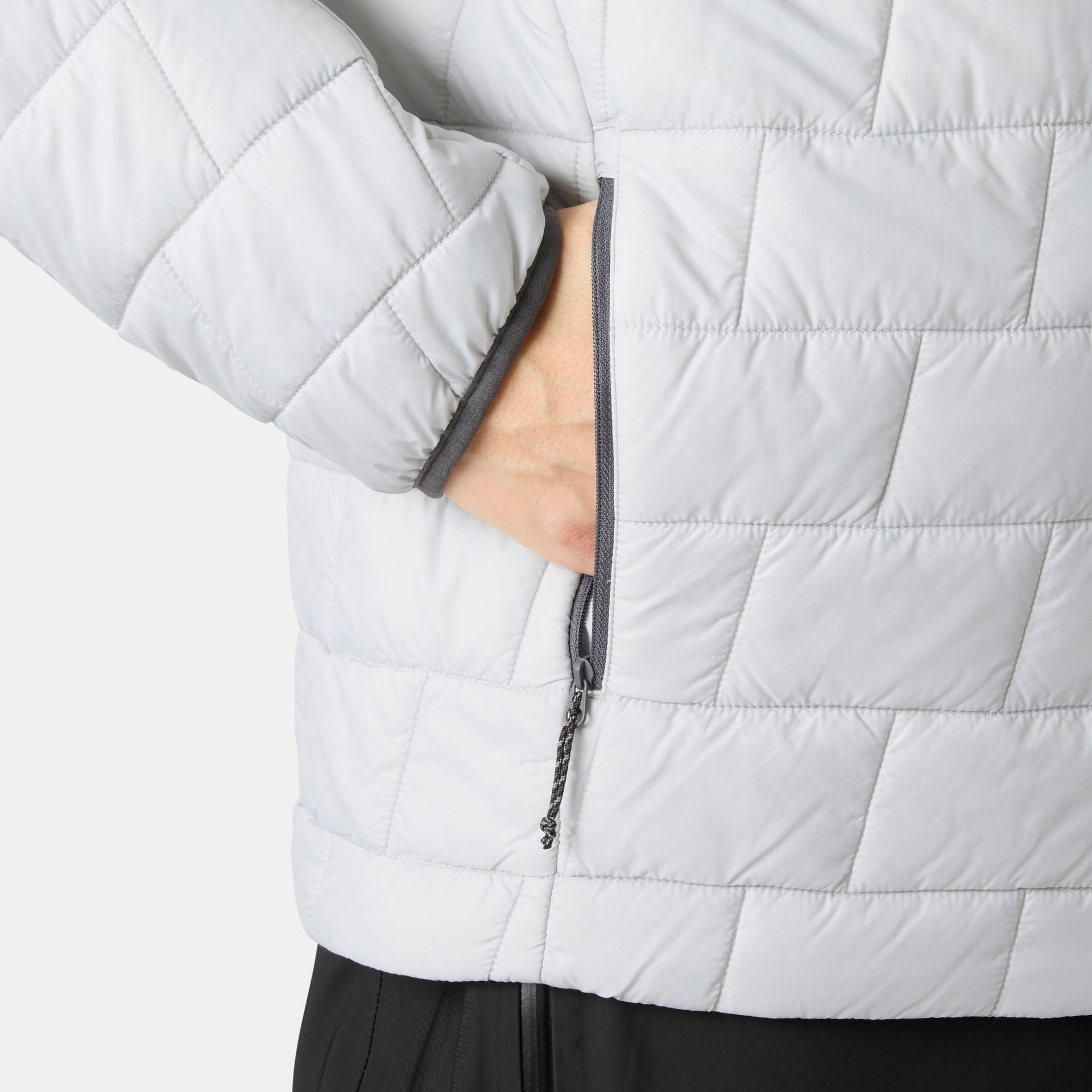 HELLY HANSEN LIFALOFT DOLGULU KAPÜŞONLU MONT