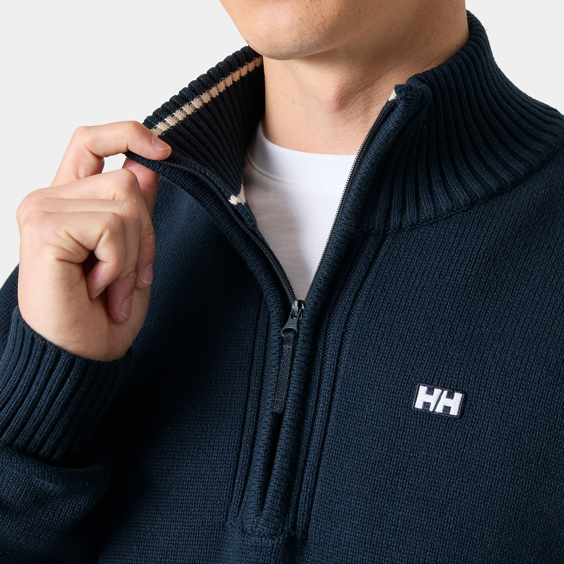 HELLY HANSEN SMOEGEN 1/2 ZIP SWEATSHIRT