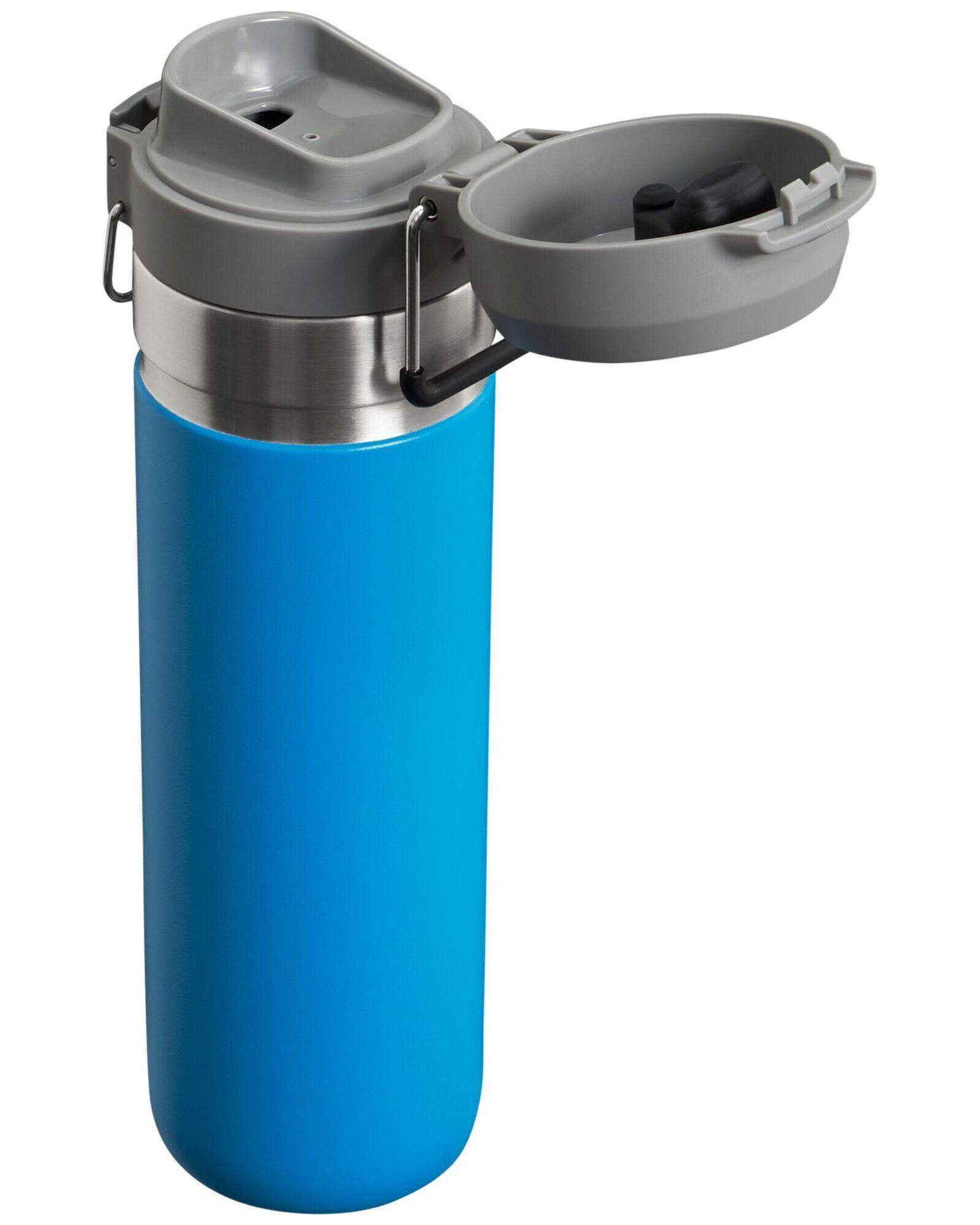 STANLEY The Quick-Flip Water Bottle .7L / 24oz