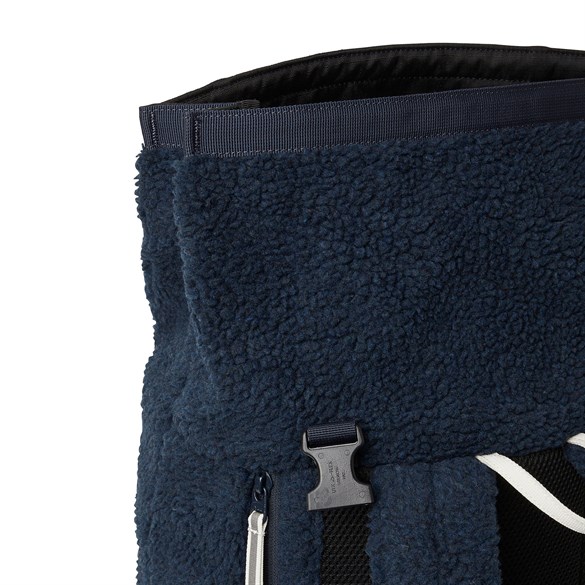 HELLY HANSEN STOCKHOLM PILE SIRT ÇANTASI