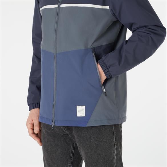 MUSTO M 64 REGATTA MONT