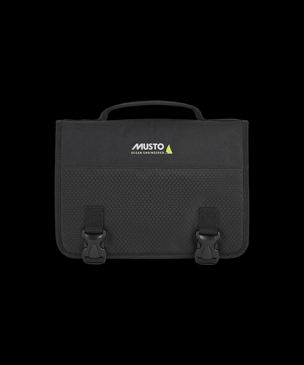 MUSTO ESS WASHBAG (MUS.AUBL00223)