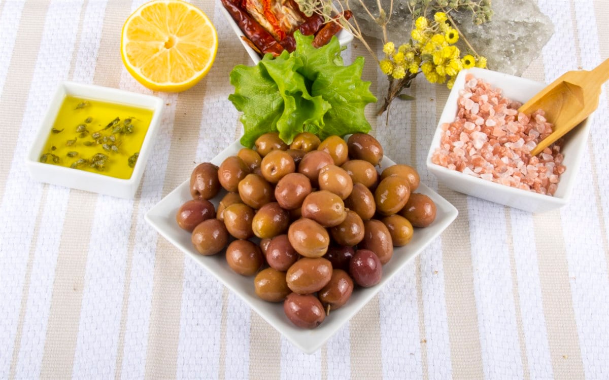 .Pembe Alyanak Zeytin