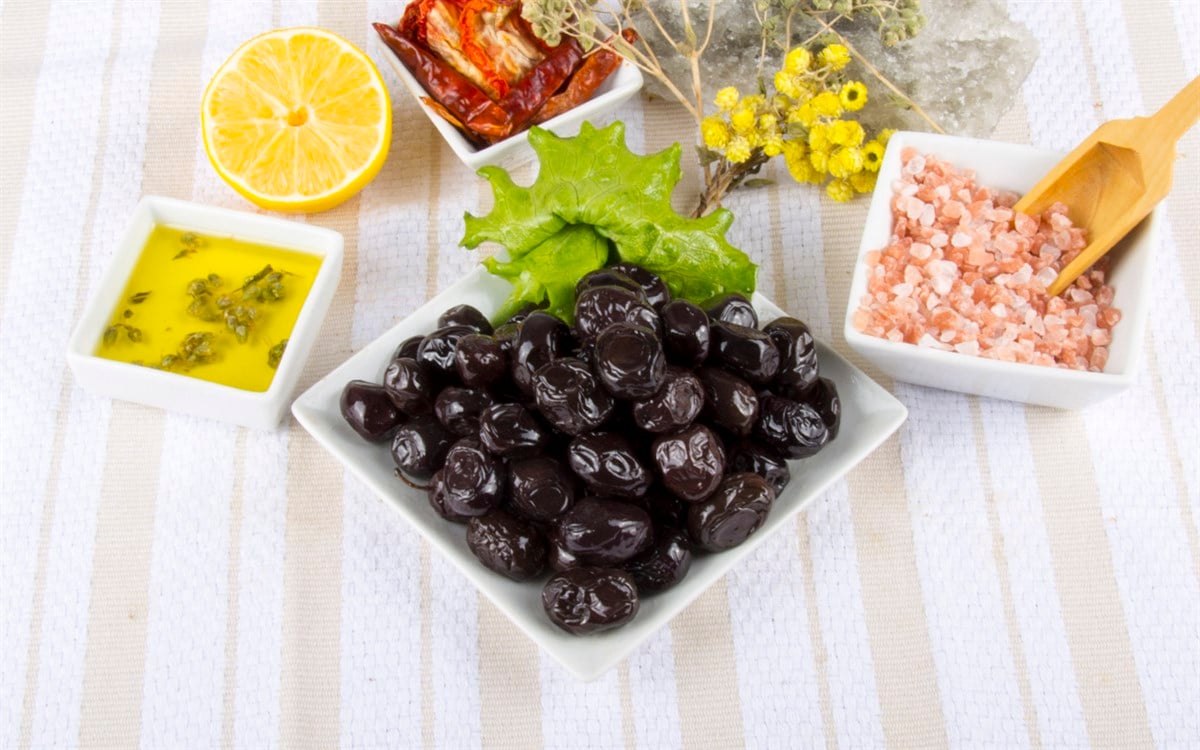 Siyah Salamura Zeytin