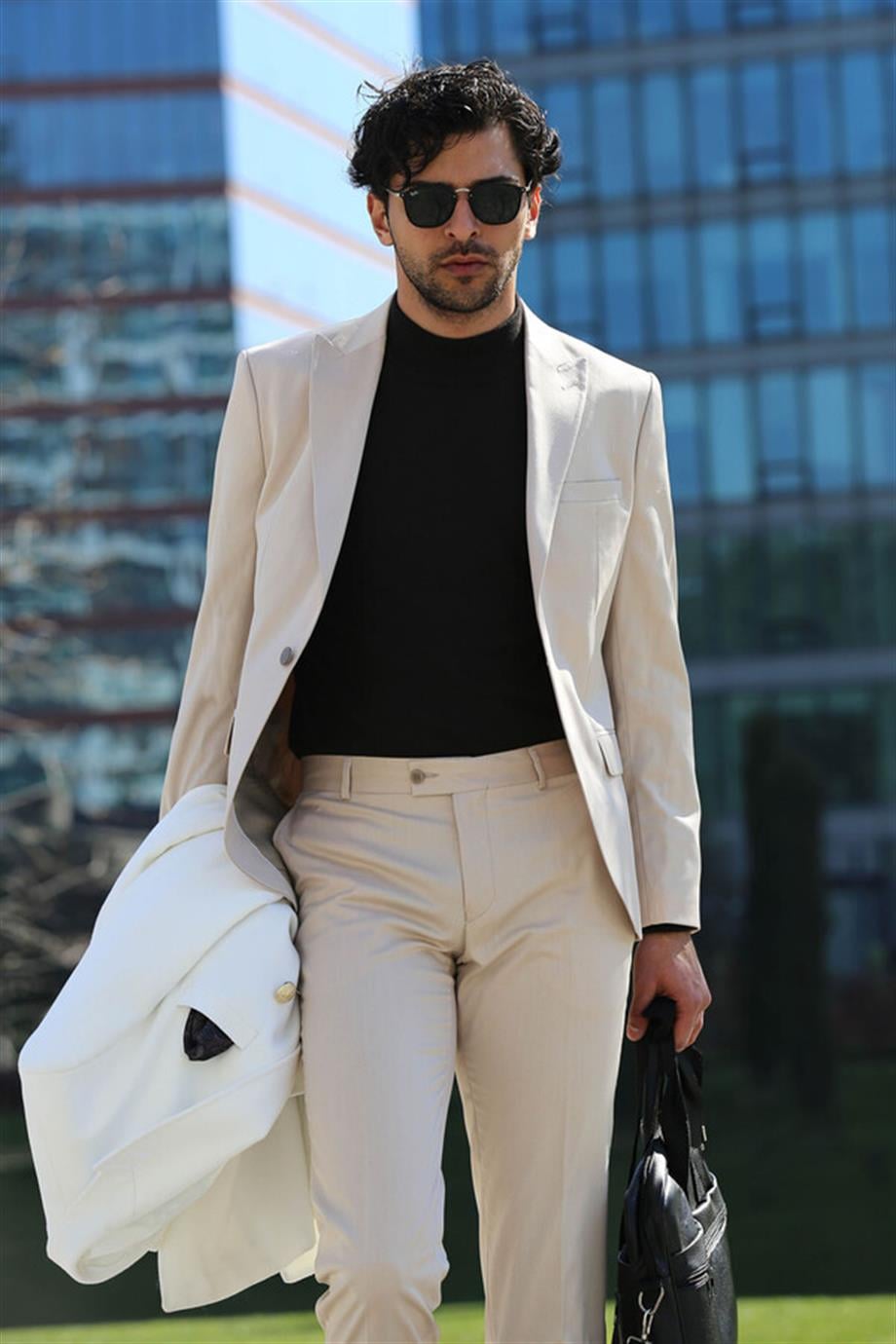 Desensiz İki Parça Slim Fit Krem Erkek Takım Elbise