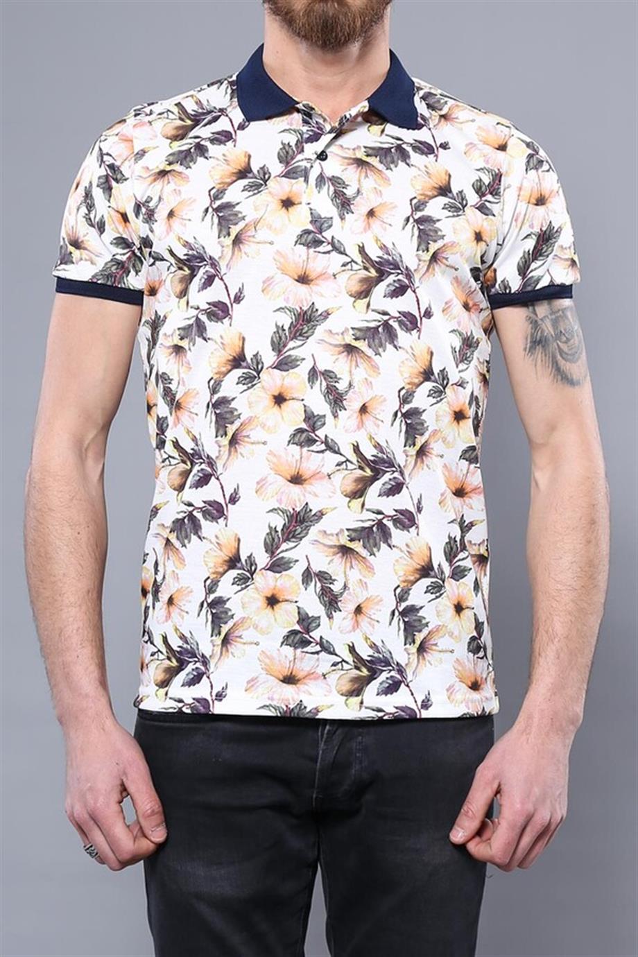 Polo Yaka Turuncu Çiçek Desenli T-shirt