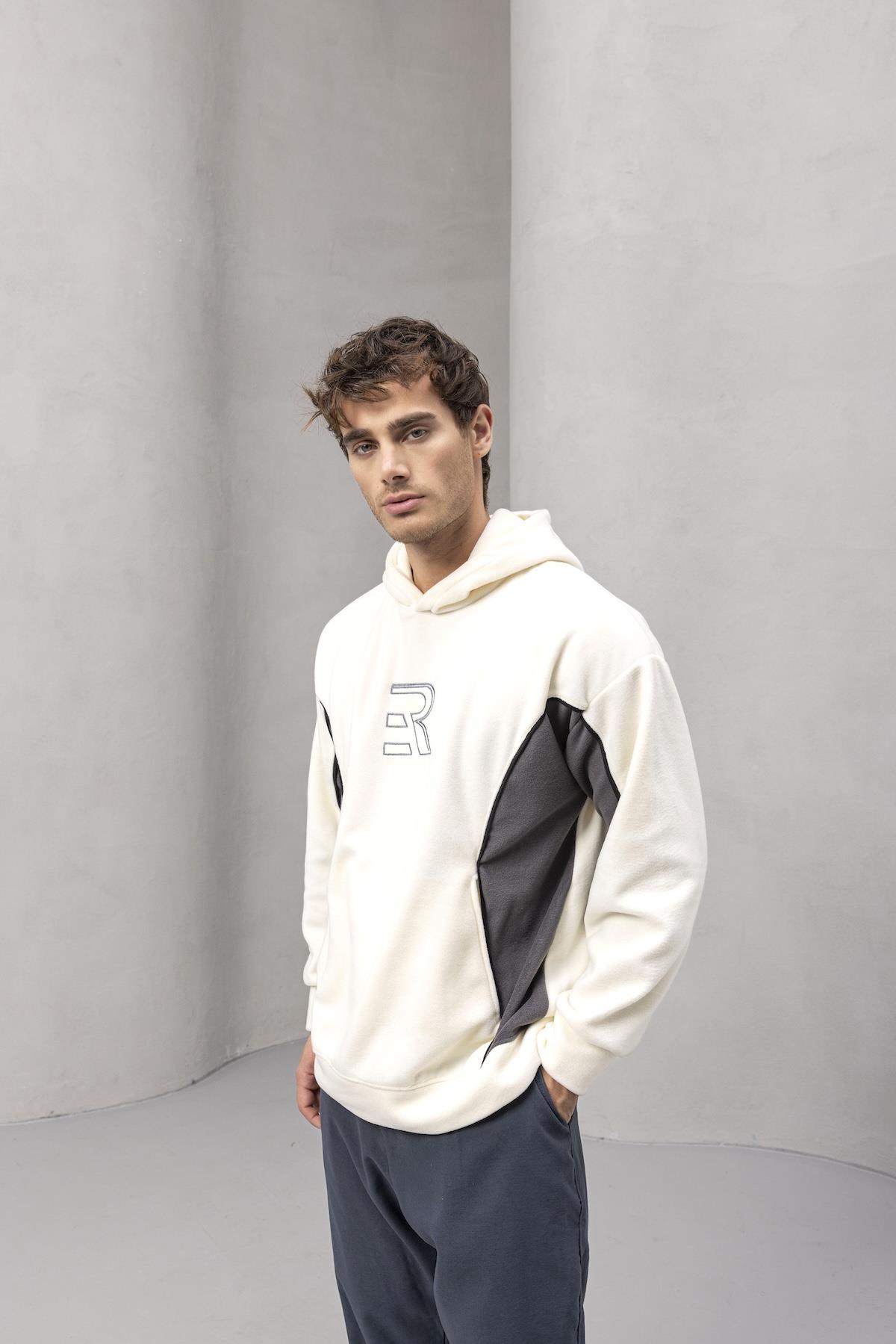Frank Parçalı Kontrast Desenli Kapüşonlu Oversize Cepli Polar Erkek Sweatshirt - Ekru · 5