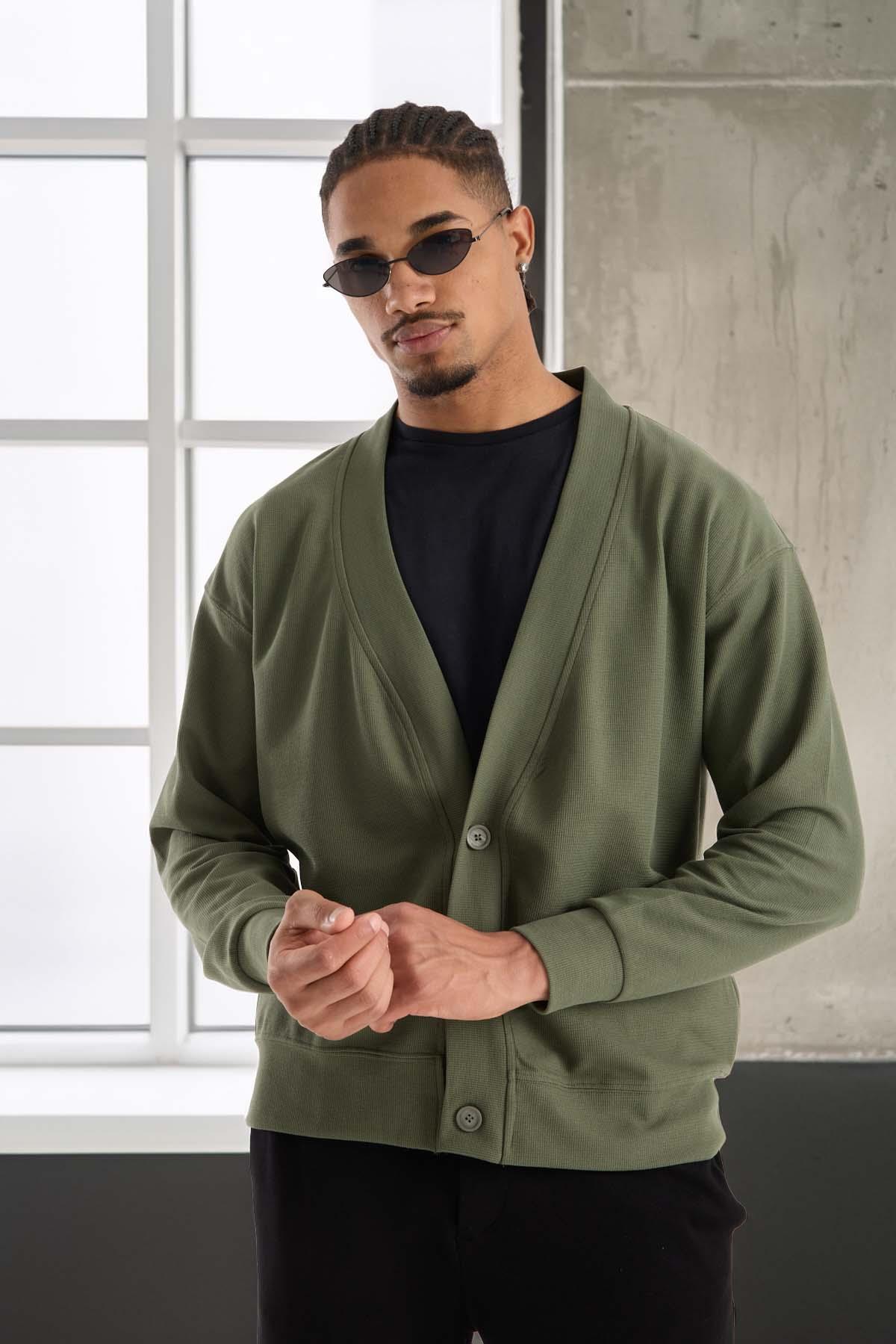 Potter Dokulu Selanik Kumaş Oversize Basic 3 Düğmeli Erkek Hırka - Avcı Yeşili · 6