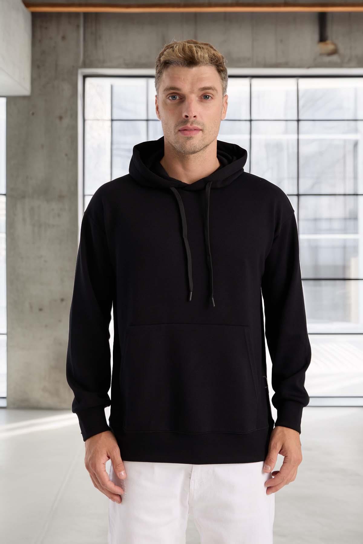 Luc Oversize Basic Dalgıç Kumaş Viskon Kapüşonlu Cepli Sweatshirt Hoodie - Siyah · 2