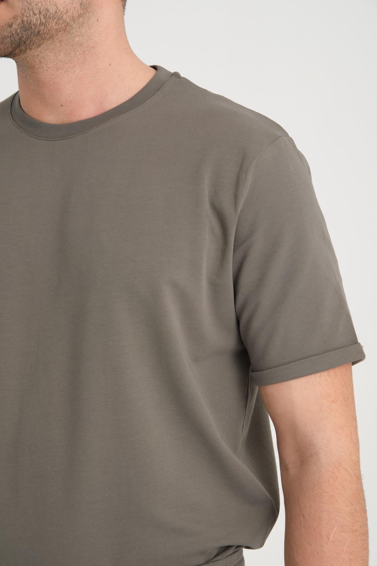 İki İplik Pamuklu Duble Kol Yırtmaçlı T-Shirt Şort Takım - Nefti Yeşil · 14