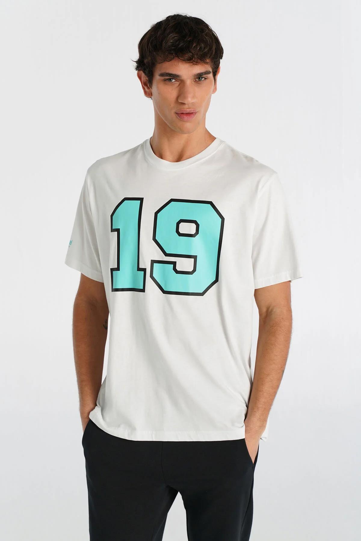 Hummel  Ifans Oversize  Erkek Tişört