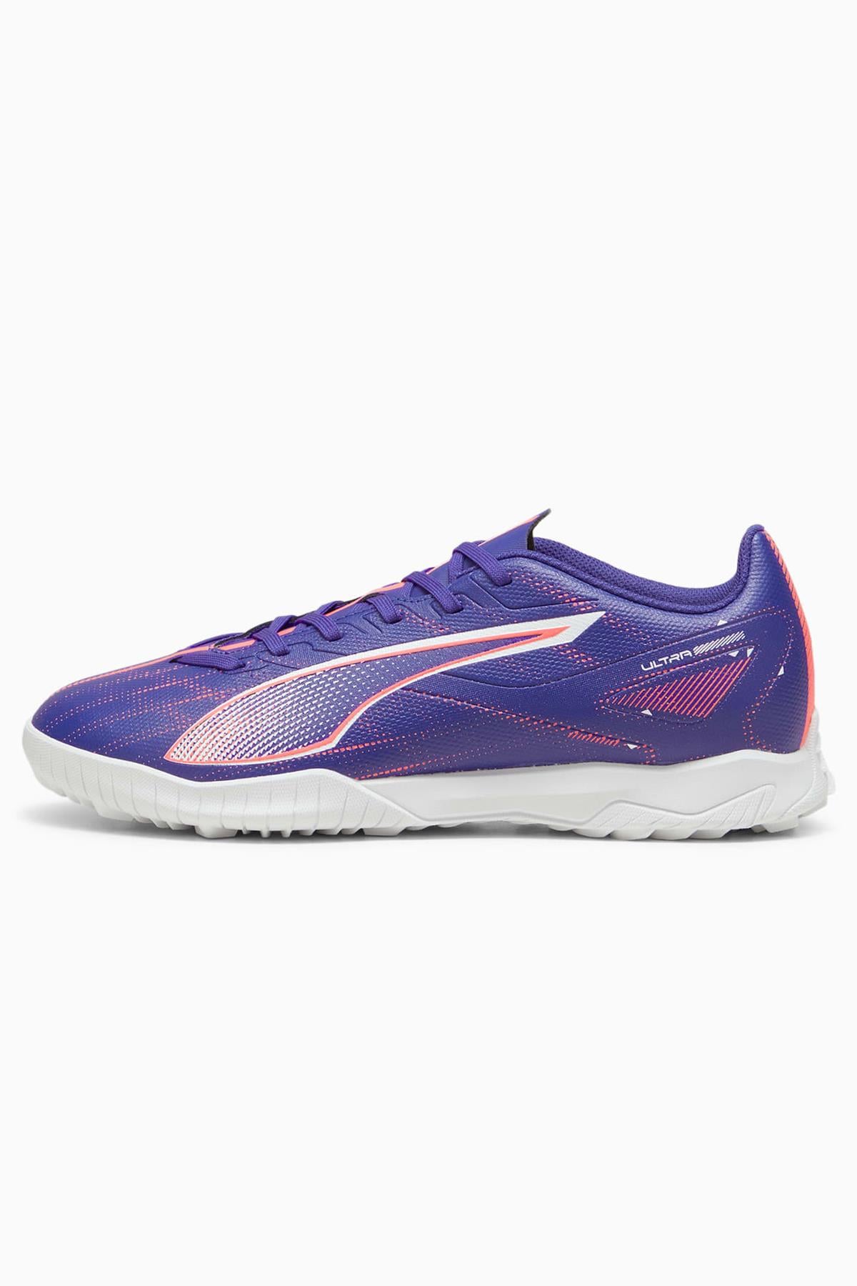 Puma Ultra 5 Play TT Erkek Halı Saha Ayakkabısı 10790501