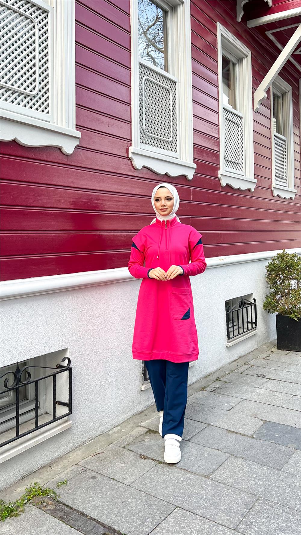 Tek Cepli Yarım Fermuarlı Sweat Pantolon İkili Tesettür Eşofman Takımı - 71178.025 - Fuşya