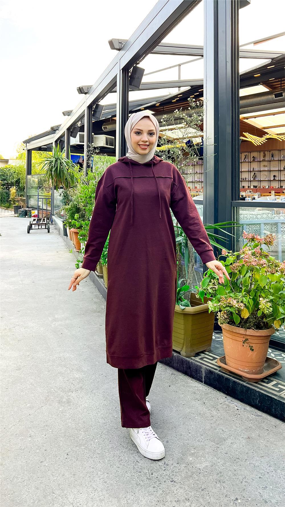 Uzun Tunik Kapşonlu Kenardan Yırtmaçlı İkili Spor Takım - 3034 - Mürdüm