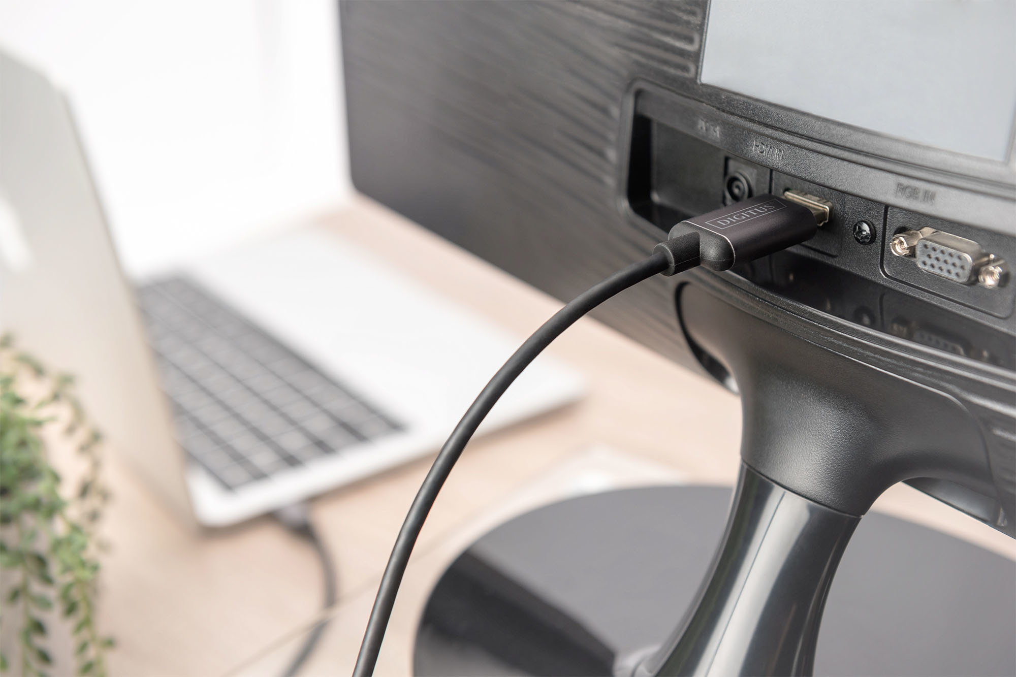 DIGITUS USB-C-HDMI Görüntü Kablosu 1,8m (DA-70821)